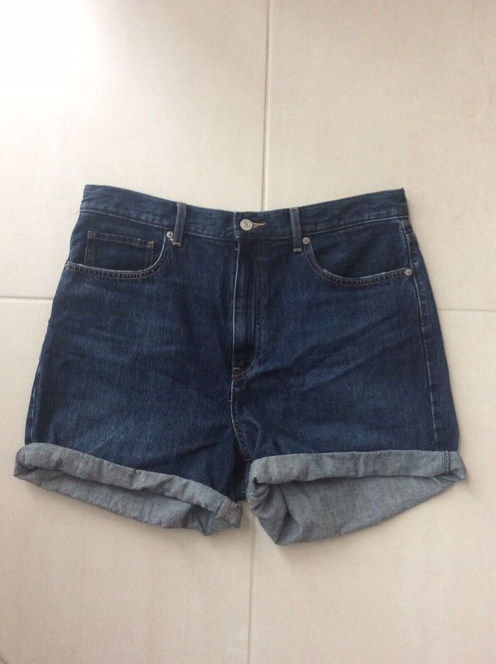 Uniqlo Jeans Denim Shorts High Waist Bermuda Walking